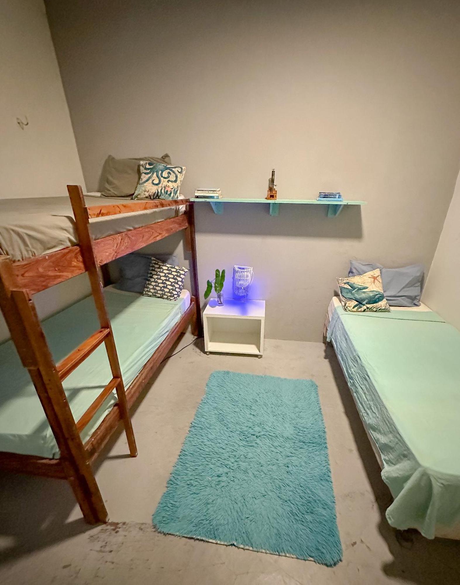 Vila Da Sereia Hostel E Pousada Икараи Экстерьер фото